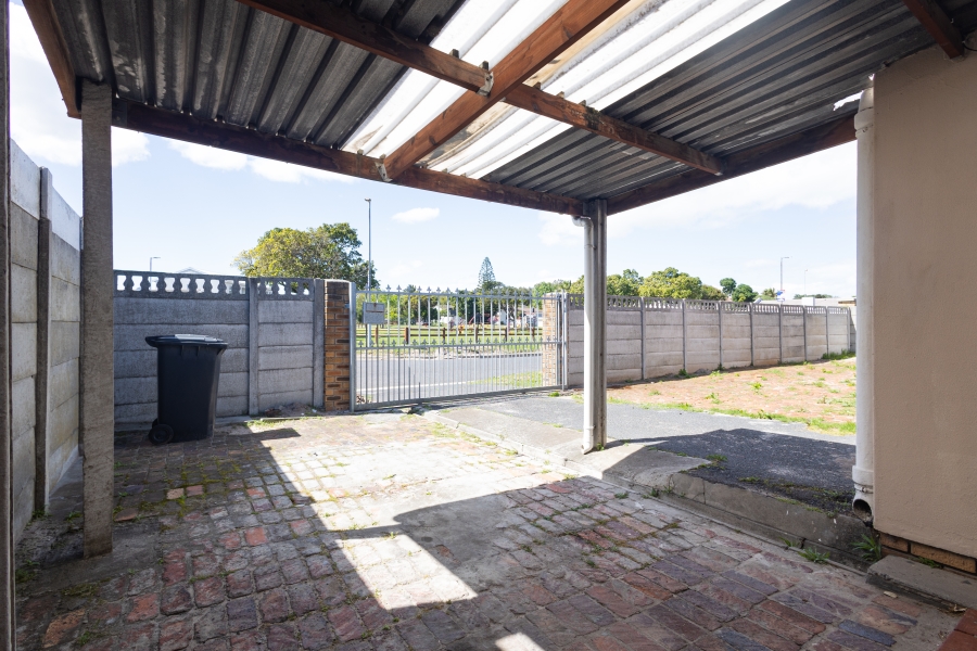 3 Bedroom Property for Sale in Montana Western Cape